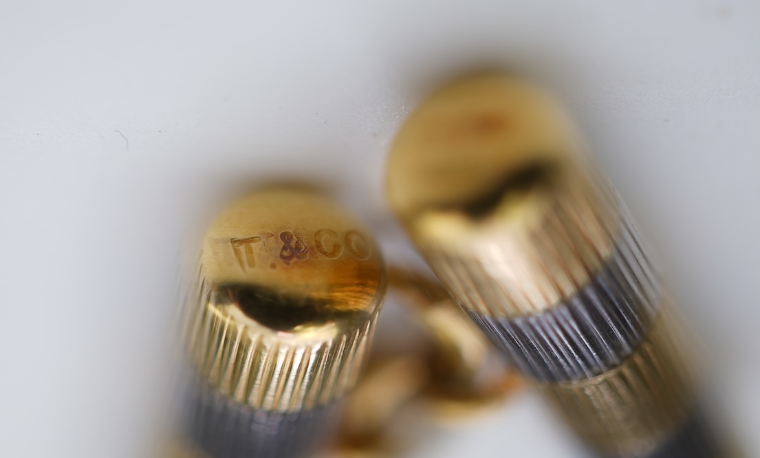 Tiffany & Co., a pair of gold cufflinks